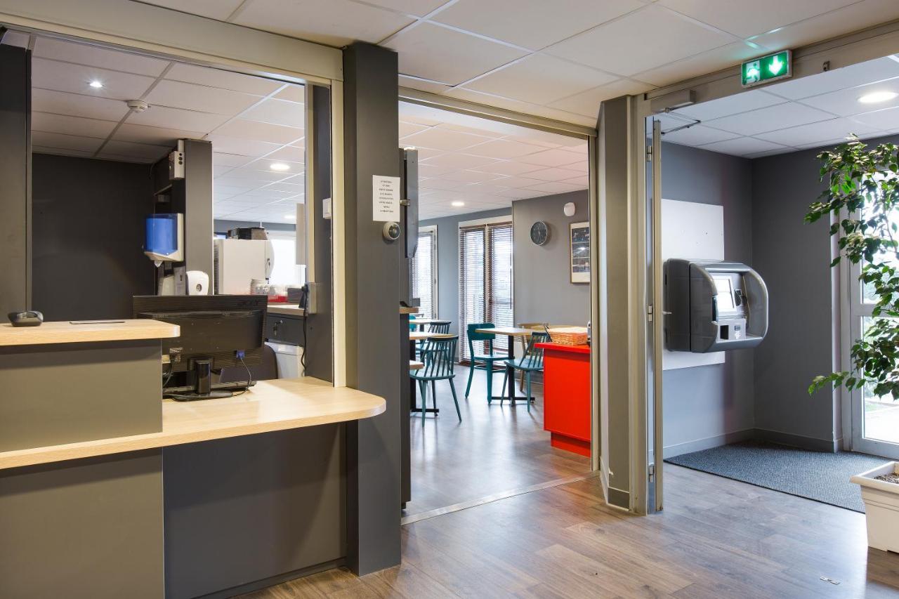 Hotel F1 Lyon Genay Massieux ภายนอก รูปภาพ